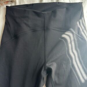 Lululemon black leggings